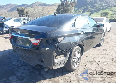 2013 Hyundai Sonata Gls z USA, uszkodzony, nr VIN 5NPEB4AC3DH683269